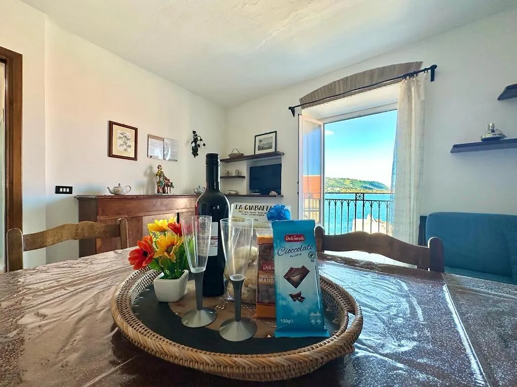 Molo Sea View Apartment Cefalu Italy
