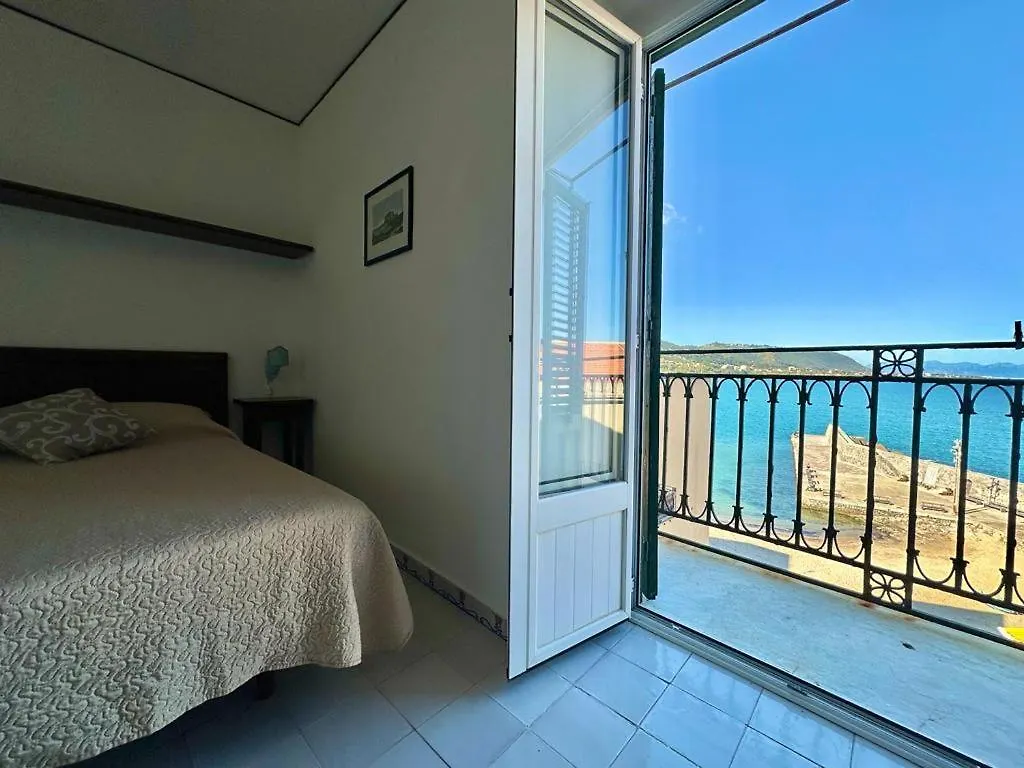 Molo Sea View Apartment Cefalu 0*,