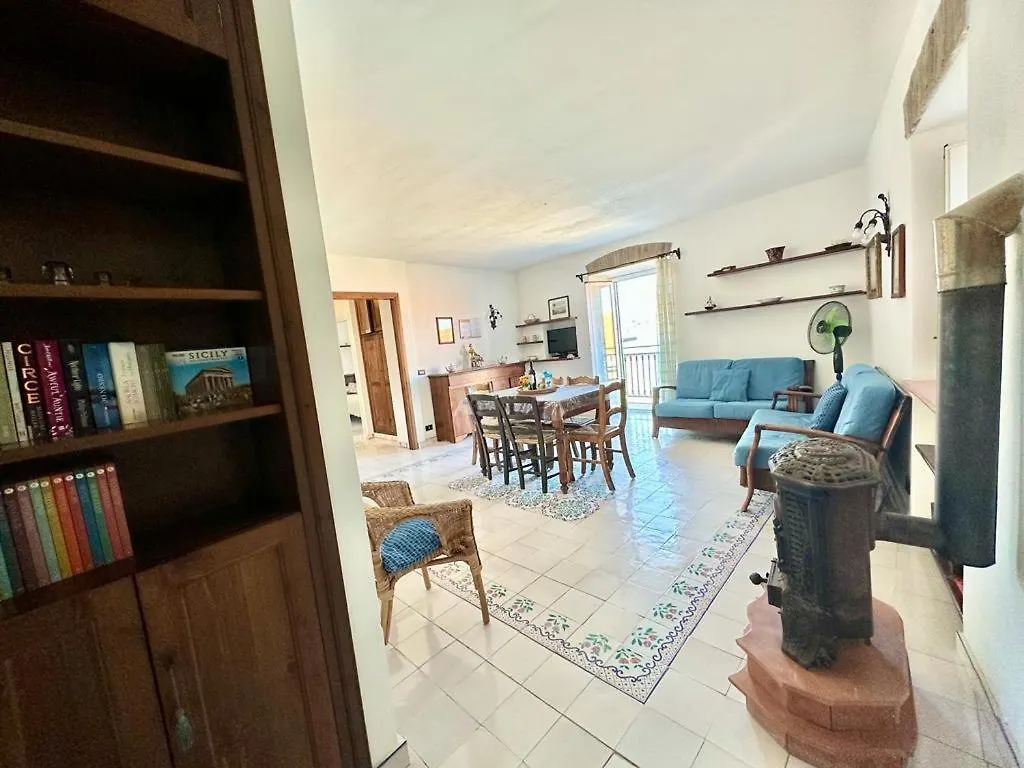 Molo Sea View Apartment Cefalu