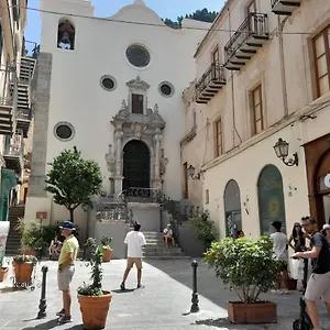 Ruggero 98 Cefalú